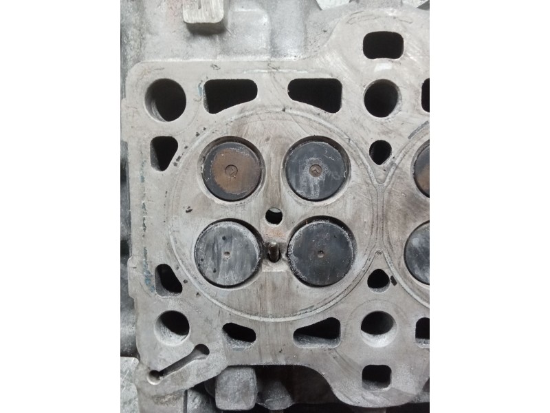 Recambio de culata para kia sportage spirit 2wd referencia OEM IAM C.MOTOR WJX(DW8B)  