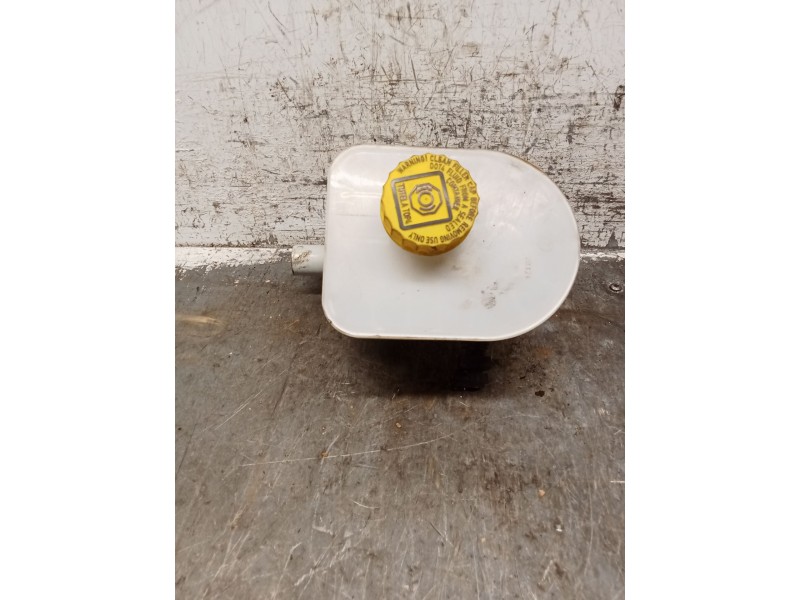 Recambio de bomba freno para iveco daily vi caja/chasis 33s16, 35s16, 35c16, 40c16, 50c16 referencia OEM IAM   