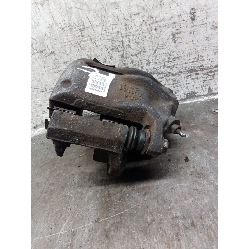 Recambio de pinza freno delantera izquierda para citroën c3 picasso (sh_) 1.6 bluehdi 100 referencia OEM IAM Y01131  