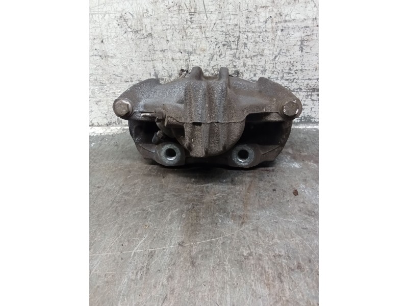 Recambio de pinza freno delantera izquierda para citroën c3 picasso (sh_) 1.6 bluehdi 100 referencia OEM IAM Y01131  