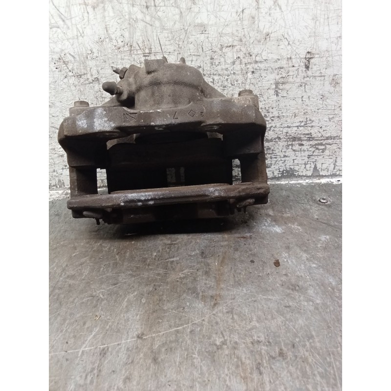 Recambio de pinza freno delantera izquierda para citroën c3 picasso (sh_) 1.6 bluehdi 100 referencia OEM IAM Y01131  