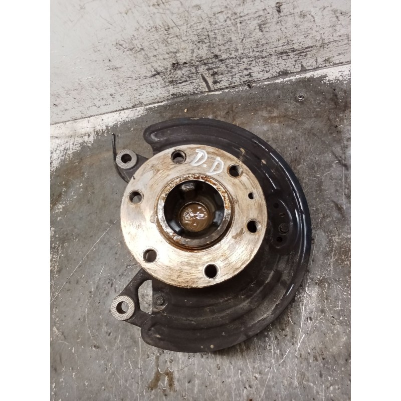 Recambio de mangueta delantera derecha para iveco daily vi caja/chasis 33s16, 35s16, 35c16, 40c16, 50c16 referencia OEM IAM   