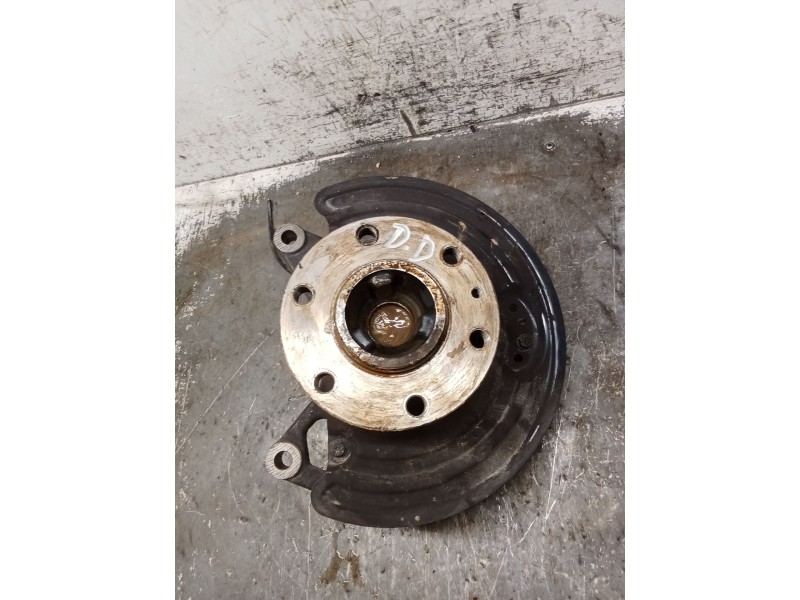 Recambio de mangueta delantera derecha para iveco daily vi caja/chasis 33s16, 35s16, 35c16, 40c16, 50c16 referencia OEM IAM   