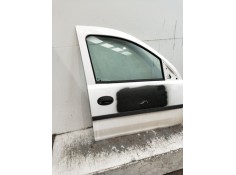 Recambio de puerta delantera derecha para opel combo furgoneta/monovolumen 1.3 cdti 16v referencia OEM IAM  5P  2