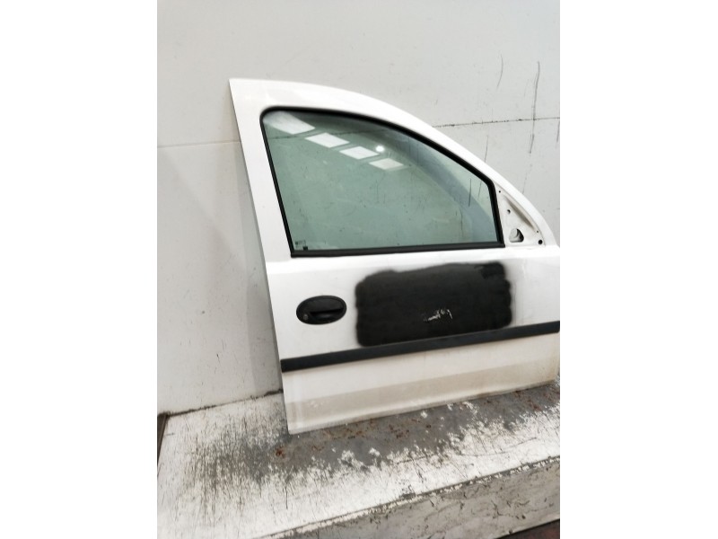 Recambio de puerta delantera derecha para opel combo furgoneta/monovolumen 1.3 cdti 16v referencia OEM IAM  5P 