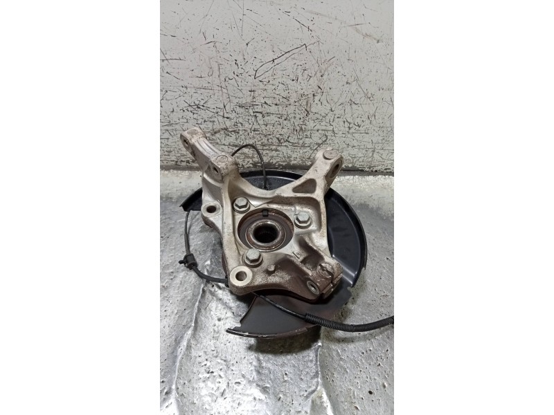 Recambio de mangueta delantera derecha para opel zafira tourer selective referencia OEM IAM   