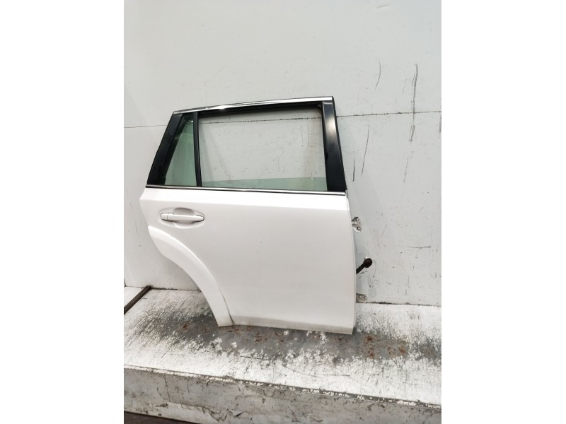 Recambio de puerta trasera derecha para subaru outback (br) 2.0 d awd (brd) referencia OEM IAM  5P 