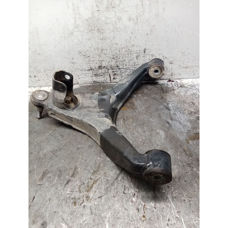 Recambio de brazo suspension inferior delantero izquierdo para iveco daily vi caja/chasis 33s16, 35s16, 35c16, 40c16, 50c16 refe