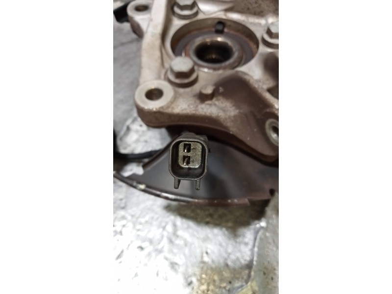 Recambio de mangueta delantera derecha para opel zafira tourer selective referencia OEM IAM   