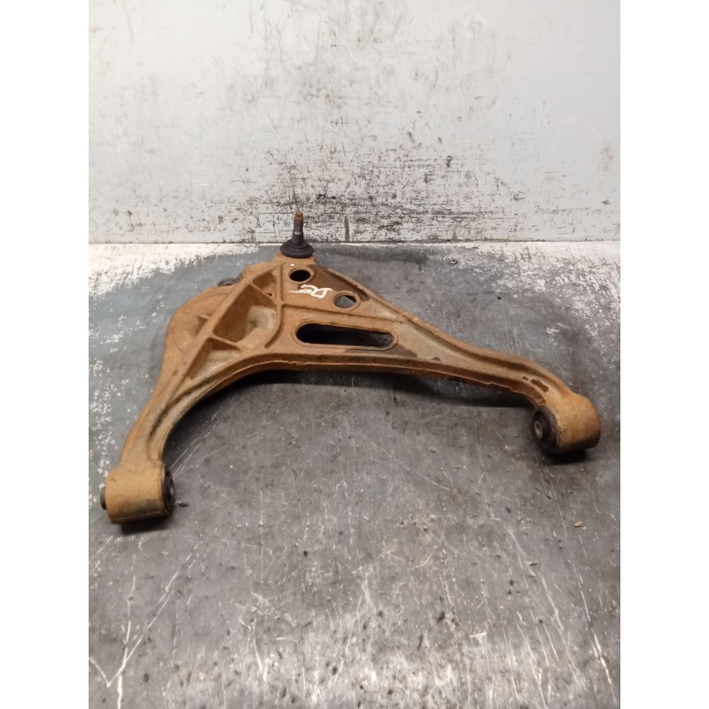 Recambio de brazo suspension inferior delantero derecho para suzuki grand vitara 5 puertas sq (ft) referencia OEM IAM RD0129M  