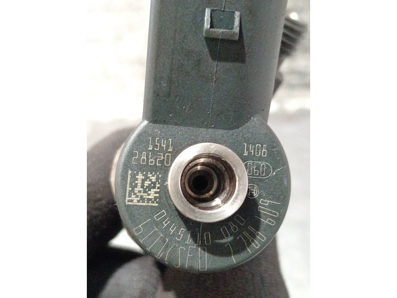 Recambio de inyector para bmw 3 (e46) 320 d referencia OEM IAM 7788609 0445110080 BOSCH