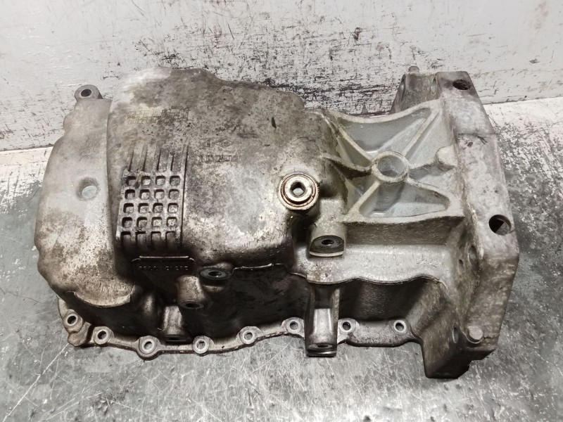 Recambio de carter para nissan qashqai (j10) referencia OEM IAM 8200451325  