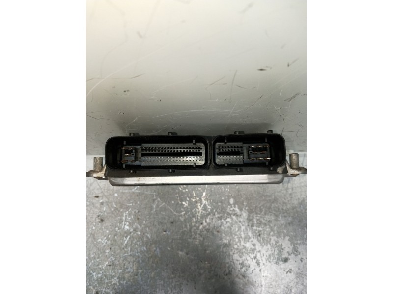 Recambio de centralita motor uce para seat leon (1m1) 1.9 tdi referencia OEM IAM 0281010683 038906012FK 