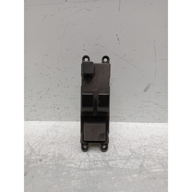 Recambio de mando elevalunas delantero izquierdo para nissan micra ii (k11) 1.0 i 16v referencia OEM IAM  5P 