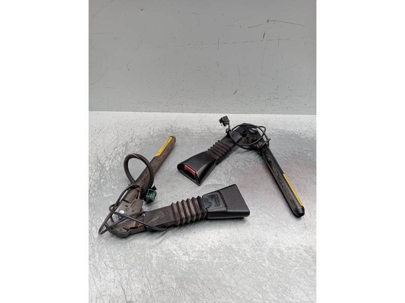 Recambio de kit airbag para opel combo furgoneta/monovolumen 1.3 cdti 16v referencia OEM IAM 24417008 327963935 