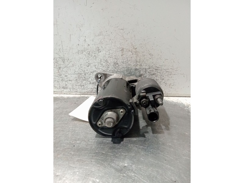 Recambio de motor arranque para volkswagen polo iv (9n_, 9a_) 1.4 tdi referencia OEM IAM   