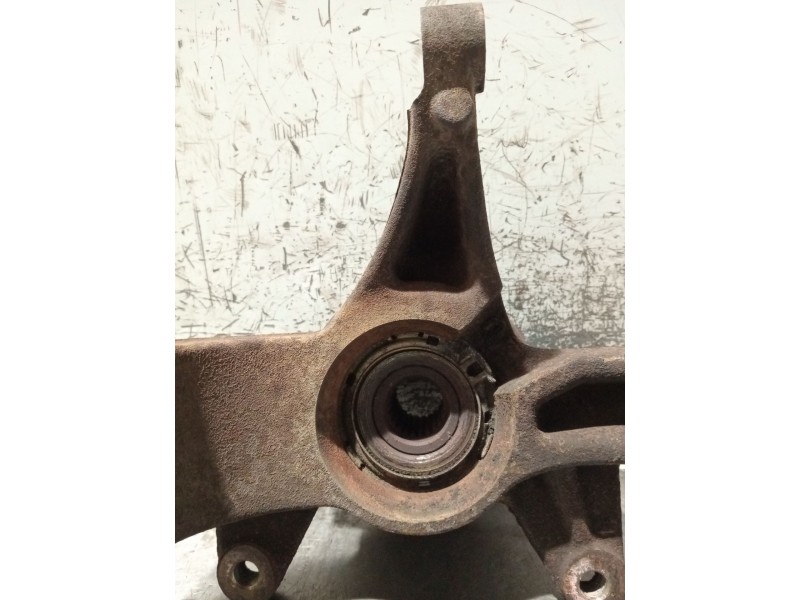 Recambio de mangueta delantera derecha para renault megane ii sedán (lm0/1_) 1.5 dci (lm0f, lm0t, lm2b) referencia OEM IAM   