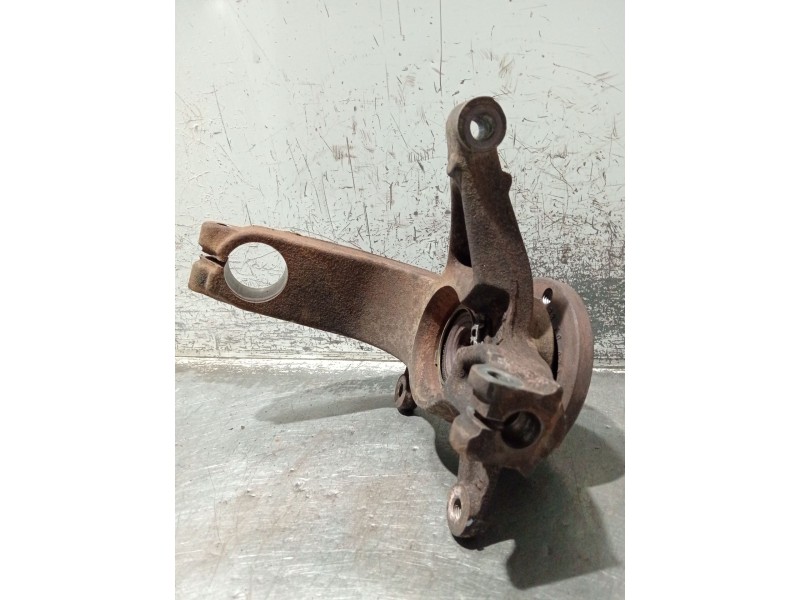 Recambio de mangueta delantera derecha para renault megane ii sedán (lm0/1_) 1.5 dci (lm0f, lm0t, lm2b) referencia OEM IAM   