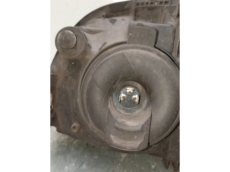 Recambio de faro derecho para nissan micra ii (k11) 1.0 i 16v referencia OEM IAM   