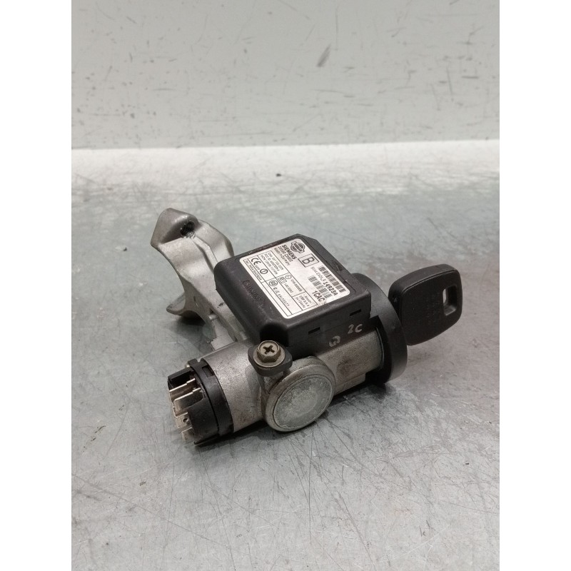 Recambio de conmutador de arranque para nissan micra ii (k11) 1.0 i 16v referencia OEM IAM 5wk48042ar 28590c9902 
