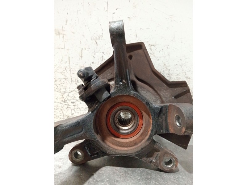 Recambio de mangueta delantera derecha para chevrolet aveo / kalos hatchback (t250, t255) 1.2 referencia OEM IAM   