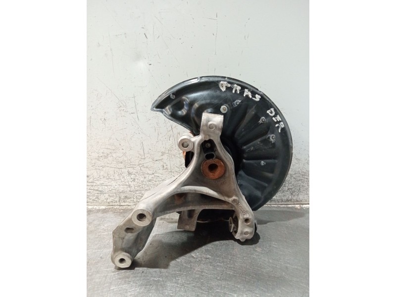 Recambio de mangueta trasera derecha para volkswagen tiguan (ad1, ax1) 2.0 tdi referencia OEM IAM 3Q0615612B  