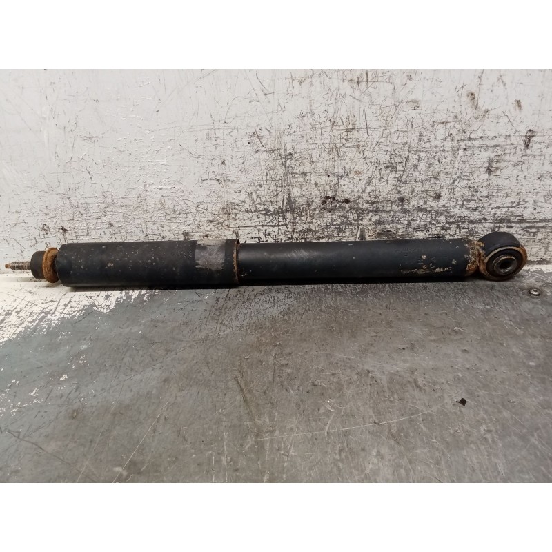 Recambio de amortiguador trasero derecho para suzuki grand vitara 5 puertas sq (ft) referencia OEM IAM 343247  
