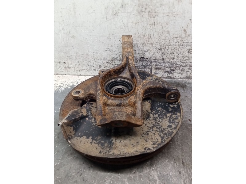 Recambio de mangueta delantera izquierda para suzuki grand vitara 5 puertas sq (ft) referencia OEM IAM   