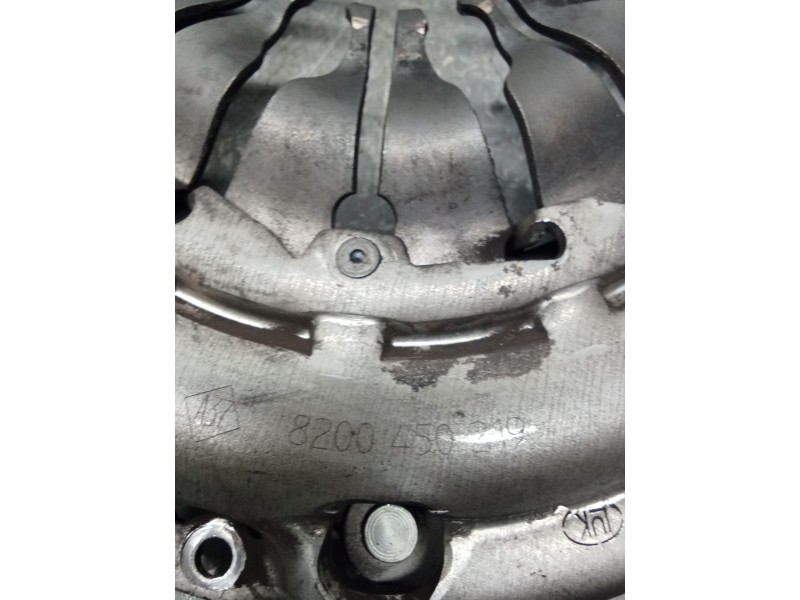 Recambio de kit embrague para nissan qashqai (j10) referencia OEM IAM 8200450217 8200926719 8200450219