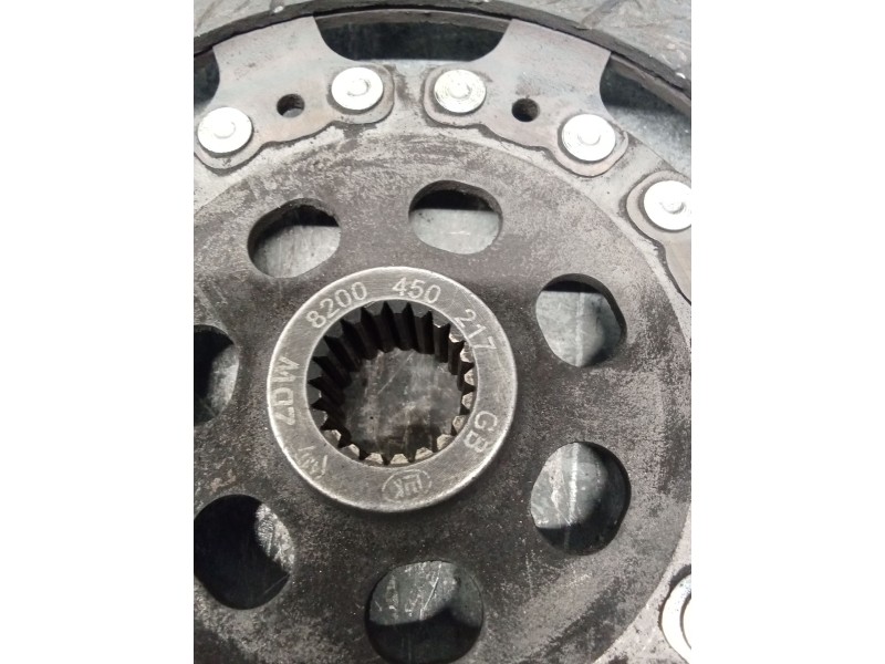 Recambio de kit embrague para nissan qashqai (j10) referencia OEM IAM 8200450217 8200926719 8200450219