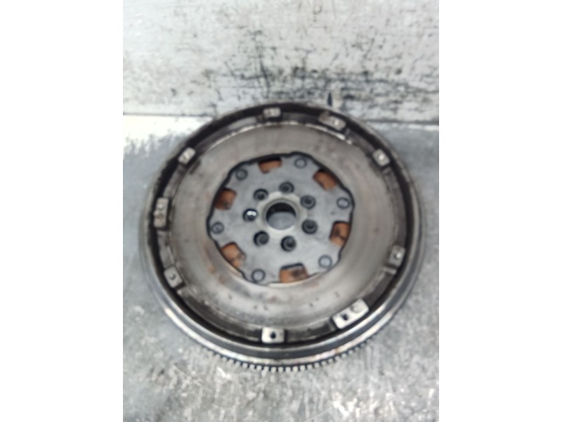 Recambio de kit embrague para nissan qashqai (j10) referencia OEM IAM 8200450217 8200926719 8200450219