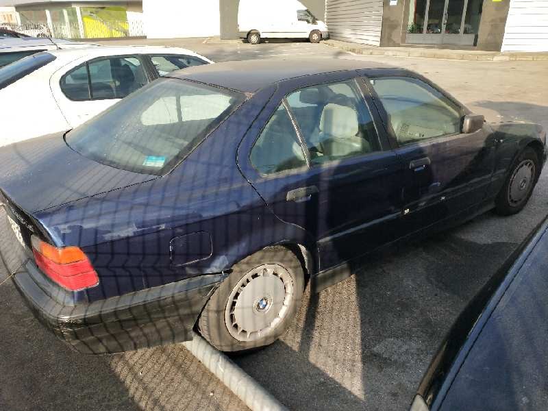 bmw serie 3 berlina (e36) del año 1996