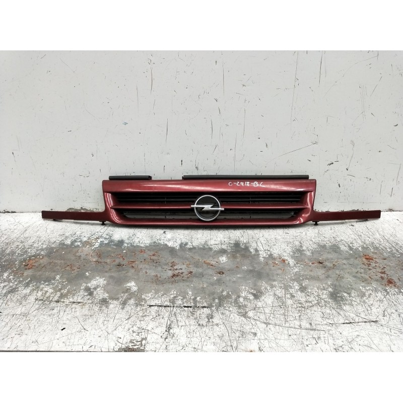 Recambio de rejilla delantera para opel astra f sedán (t92) 1.4 si (f19, m19) referencia OEM IAM 90449267  