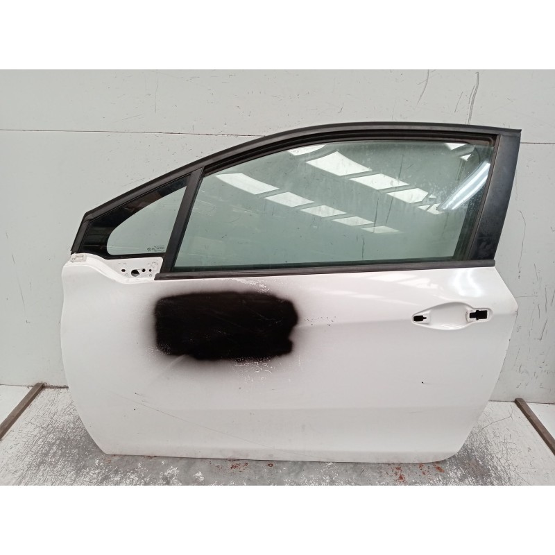 Recambio de puerta delantera izquierda para peugeot 208 i (ca_, cc_) 1.6 hdi / bluehdi 75 referencia OEM IAM  3P 