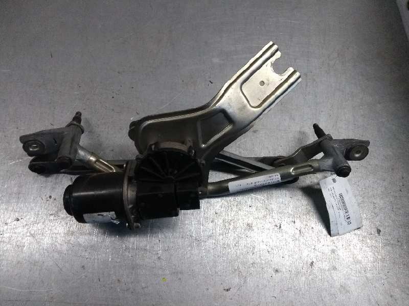 Recambio de motor limpia delantero para fiat linea (110) 1.6 jtdm 16v cat referencia OEM IAM T030 64300335 51753759 64300023