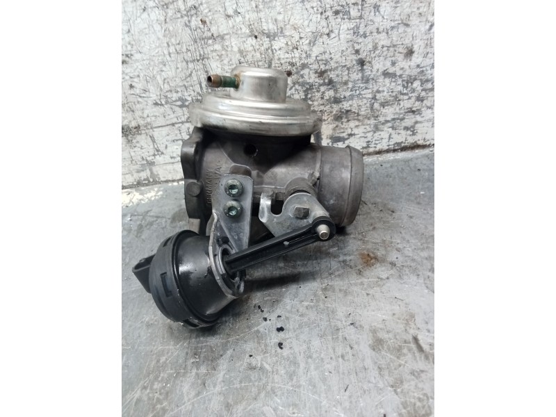 Recambio de valvula egr para seat leon (1m1) 1.9 tdi referencia OEM IAM 038129637B  