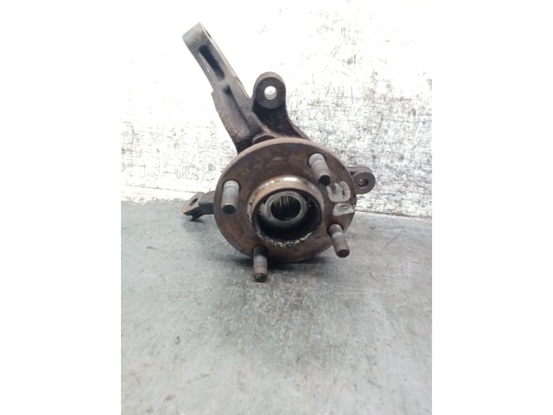 Recambio de mangueta delantera derecha para nissan micra ii (k11) 1.0 i 16v referencia OEM IAM   