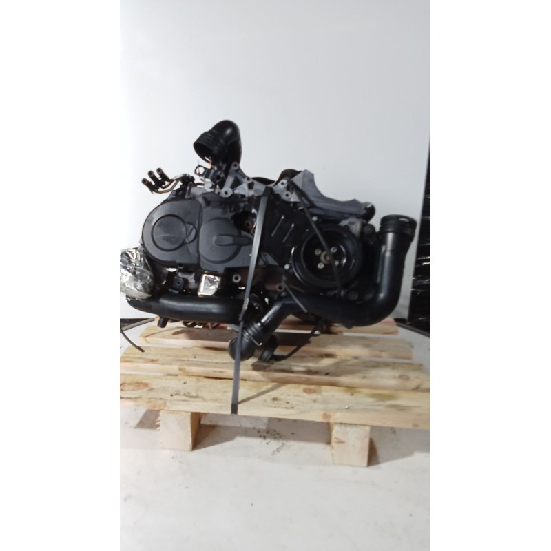 Recambio de motor completo para volkswagen golf v (1k1) 1.9 tdi referencia OEM IAM BKC BOSCH 623700