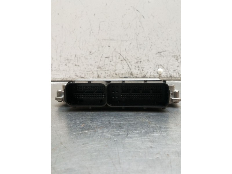 Recambio de centralita motor uce para seat leon (5f1) 1.6 tdi referencia OEM IAM 04l907445e 28499989 