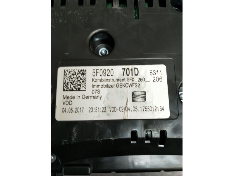 Recambio de cuadro instrumentos para seat leon (5f1) 1.6 tdi referencia OEM IAM 5F0920701D 1755012164 A2C83745400 A2C53427456AR