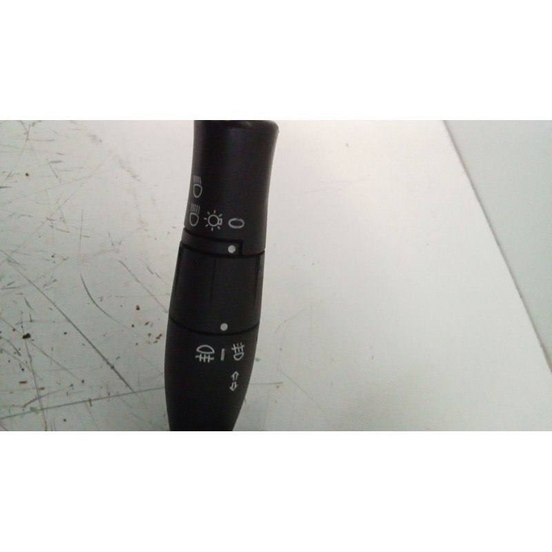 Recambio de mando luces para renault megane ii station wagon (km0/1_) 1.6 referencia OEM IAM 04202N1079 61635908 