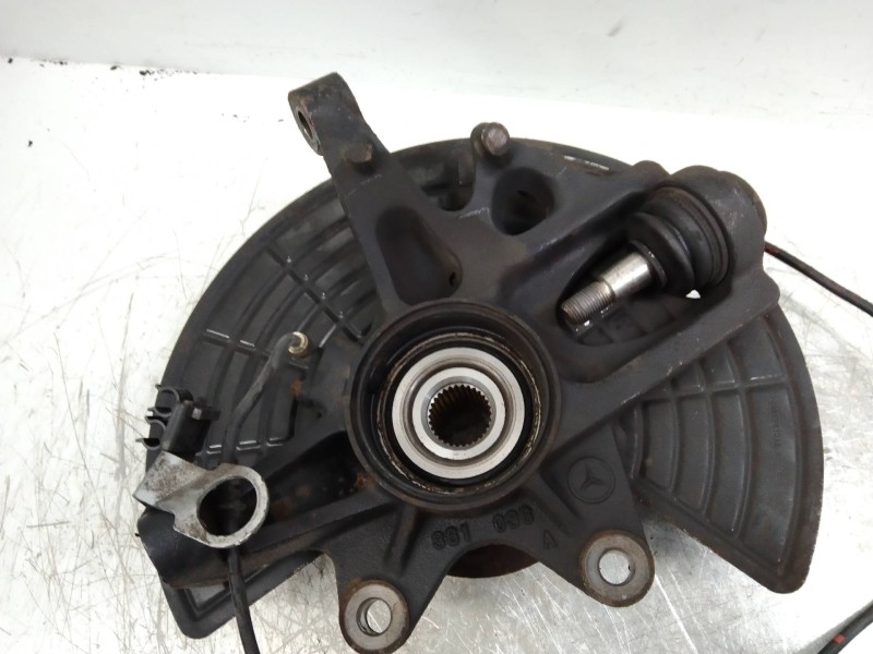 Recambio de mangueta delantera derecha para mercedes clase m (w163) 400 cdi (163.128) referencia OEM IAM   