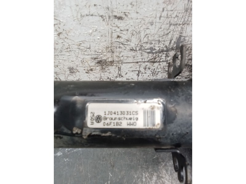 Recambio de amortiguador delantero izquierdo para seat leon (1m1) 1.9 tdi referencia OEM IAM 1J0413031CS  