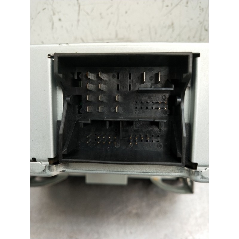 Recambio de sistema audio / radio cd para seat leon (5f1) 1.6 tdi referencia OEM IAM 5F0035871B 2014DJ5424 