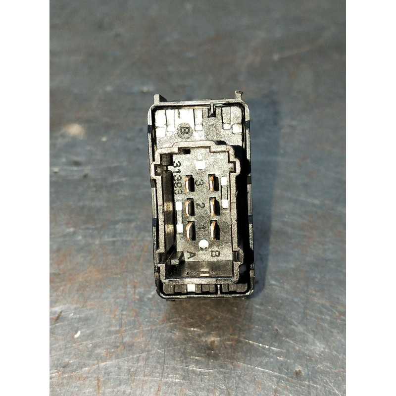 Recambio de mando elevalunas delantero derecho para peugeot 208 i (ca_, cc_) 1.6 hdi / bluehdi 75 referencia OEM IAM 96758217ZD 