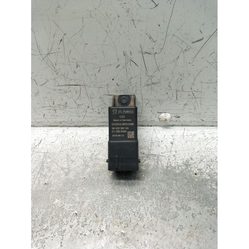 Recambio de caja precalentamiento para peugeot 208 i (ca_, cc_) 1.6 hdi / bluehdi 75 referencia OEM IAM 9803299780 51299058A 