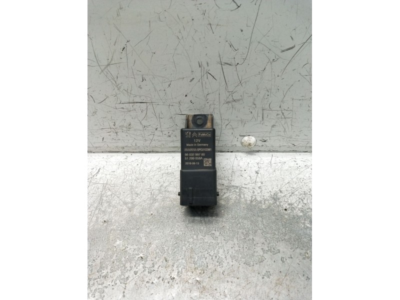 Recambio de caja precalentamiento para peugeot 208 i (ca_, cc_) 1.6 hdi / bluehdi 75 referencia OEM IAM 9803299780 51299058A 