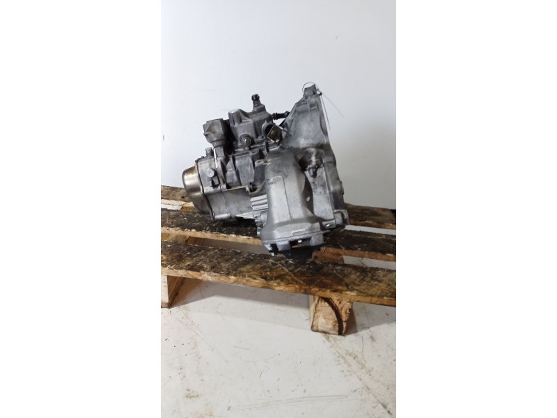 Recambio de caja cambios para opel combo furgoneta/monovolumen 1.3 cdti 16v referencia OEM IAM A12563F17W394 5V 