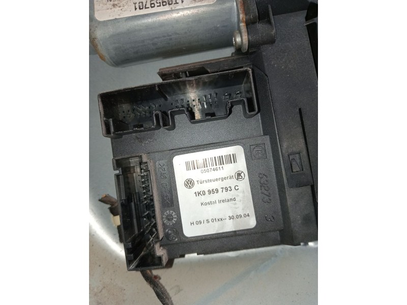 Recambio de elevalunas delantero izquierdo para skoda octavia ii (1z3) 1.9 tdi referencia OEM IAM 1K0959793C 4P 