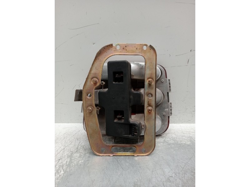 Recambio de piloto trasero derecho para fiat brava (182_) 1.9 jtd 105 referencia OEM IAM 37200751D  